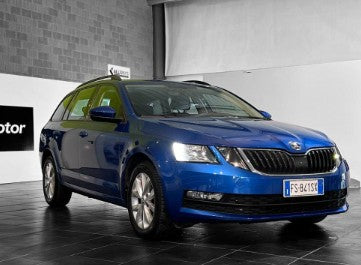 Skoda Octavia Wagon 1.6 tdi Style 115cv dsg Sequential Diesel
148734 km,