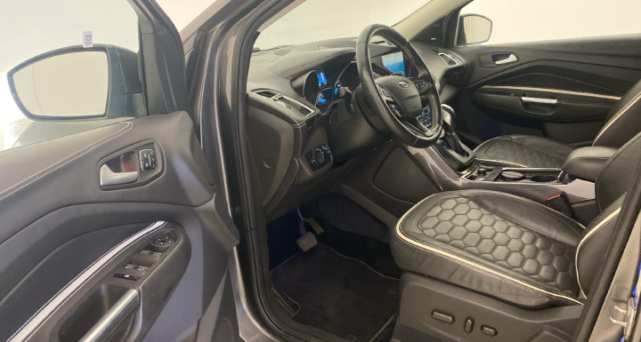 Ford Kuga 2.0 tdci Vignale s&s awd 180cv powershift Sequential 125773 km,