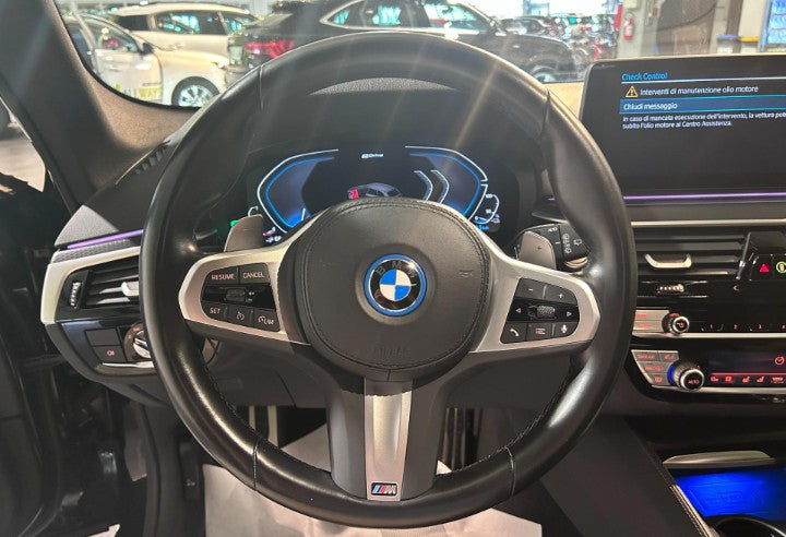 Bmw 530e Touring Luxury auto Sequential PHEV Petrol. 184cv