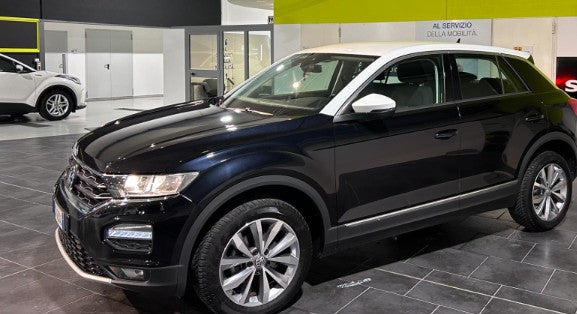 Volkswagen T-Roc 1.5 tsi Style dsg Sequential
(150cv.) 83078 km,
