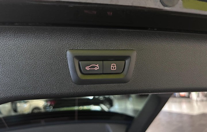 Bmw 530e Touring Luxury auto Sequential PHEV Petrol. 184cv