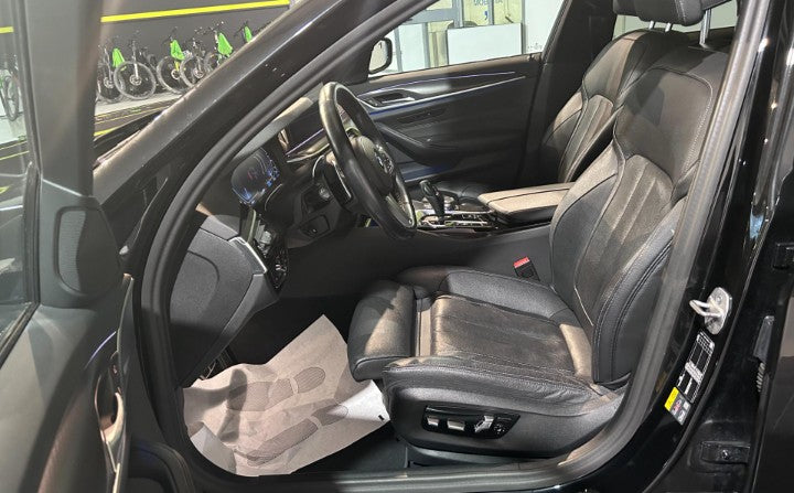 Bmw 530e Touring Luxury auto Sequential PHEV Petrol. 184cv