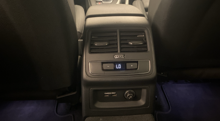 Audi A4 Avant 40 2.0 tdi mhev S line edition 204cv s-tr Sequential Hybrid