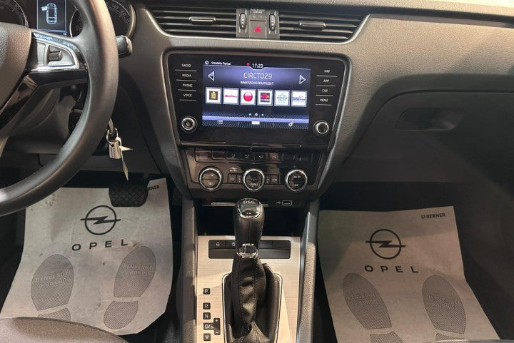 Skoda Octavia Wagon 1.6 tdi Style 115cv dsg Sequential Diesel
148734 km,