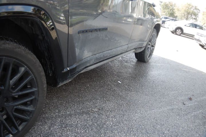 Jeep Compass 1.3 turbo t4 phev S 4xe auto Automatic PHEV Petrol
(180cv), 84296 km,