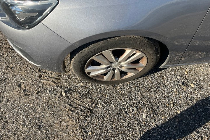 Peugeot 308 SW 1.5 bluehdi Active Business s&s 130cv my20 Manual Diesel
(130cv),152333 km,