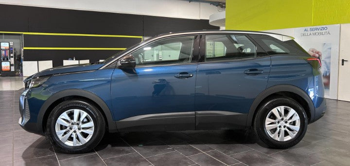 Peugeot 3008 1.2 puretech t Active Pack s&s 130cv Manual  64568 km,