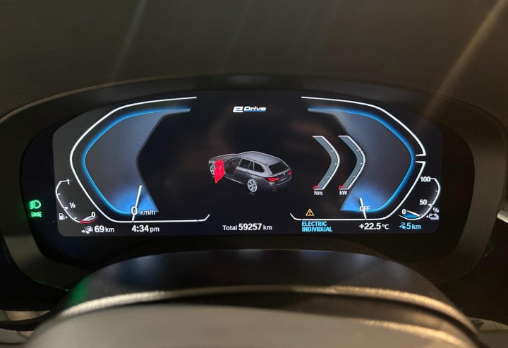 Bmw 530e Touring Luxury auto Sequential PHEV Petrol.             184cv