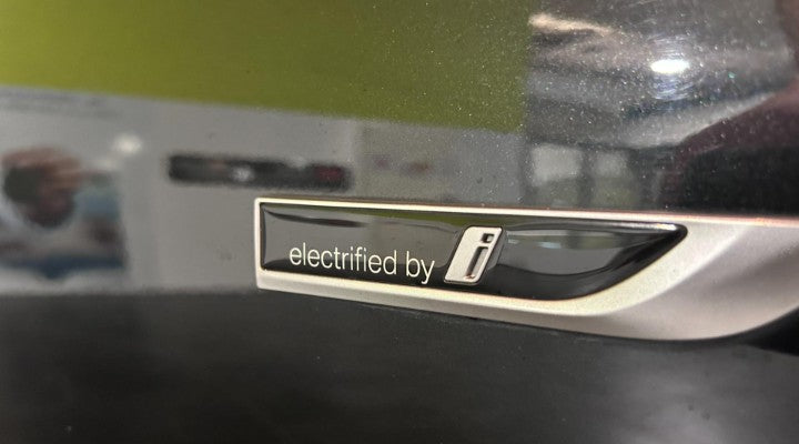 Bmw 530e Touring Luxury auto Sequential PHEV Petrol.             184cv