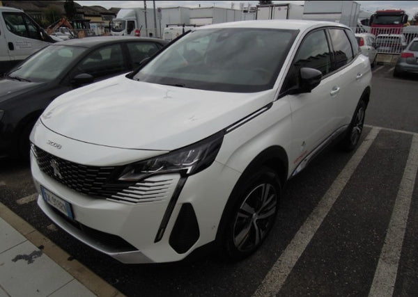 ❌ riservata Cardillo❌.     Peugeot 3008 1.5 bluehdi Allure s&s 130cv eat8 Automatic Diesel
 112070 km,