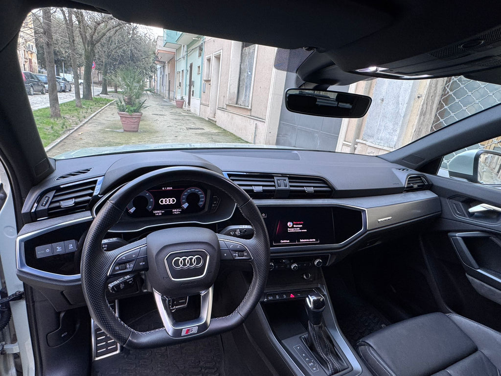 ❌ venduta ❌Audi Q3 Sportback 35 2.0 tdi Business Plus s-tronic Sequential Diesel
150 CV ), km 109000