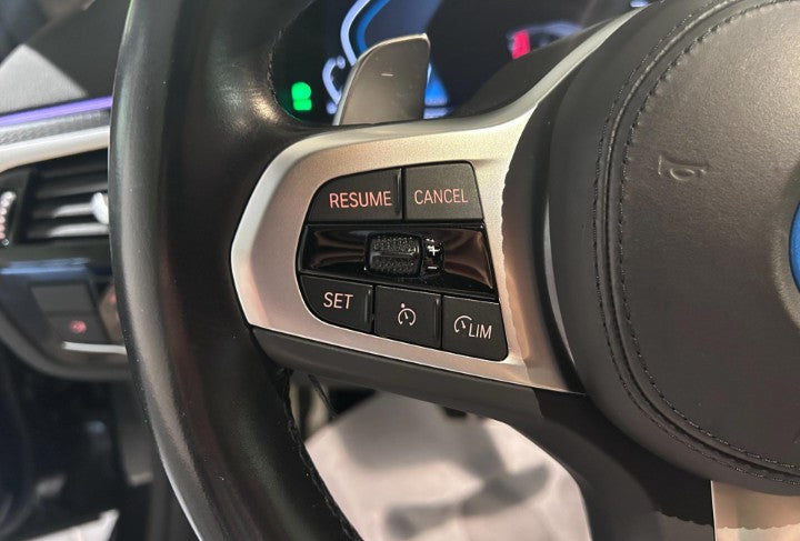 Bmw 530e Touring Luxury auto Sequential PHEV Petrol.             184cv