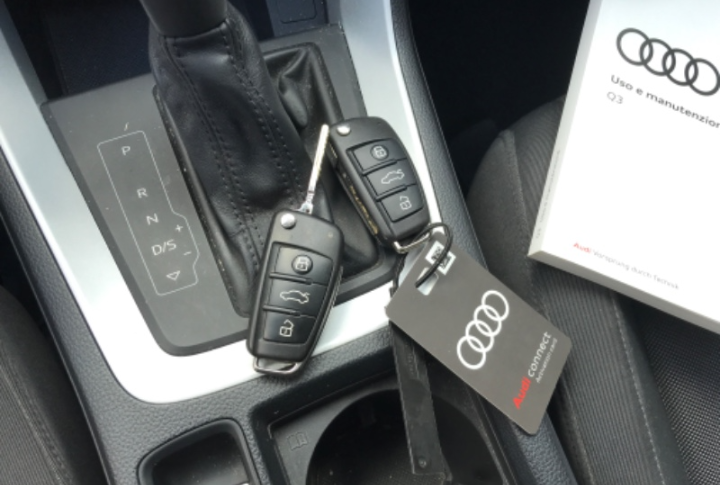 Audi Q3 35 2.0 tdi Business s-tronic Sequential Diesel.       Anno 11/2022 km100705