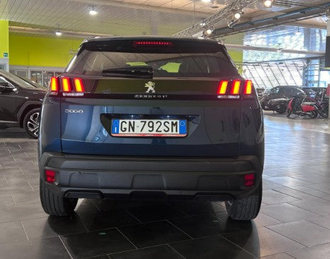 Peugeot 3008 1.2 puretech t Active Pack s&s 130cv Manual  64568 km,