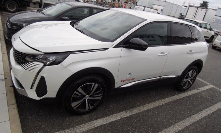 ❌ riservata Cardillo❌.     Peugeot 3008 1.5 bluehdi Allure s&s 130cv eat8 Automatic Diesel
 112070 km,