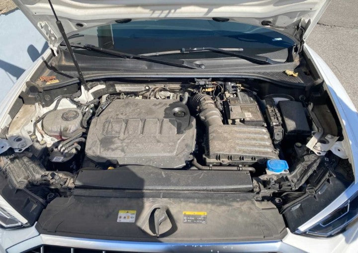 Audi Q3 35 TDI S tronic Business Advanced Sequential Diesel
km 49500.    12 / 2020.     150cv