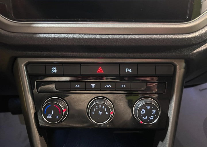 Volkswagen T-Roc 1.5 tsi Style dsg Sequential 
(150cv.) 83078 km,