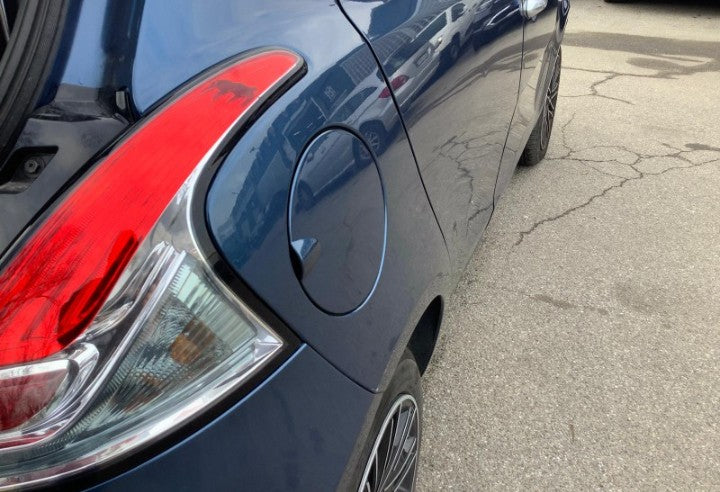 Lancia Ypsilon 1.0 firefly hybrid Gold s&s 70cv Manual Hybrid
70PS), Hybrid, , 19533 km,