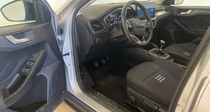 Ford Focus Active SW 1.0 ecoboost h Design 125cv Manual Hybrid
 70001 km,